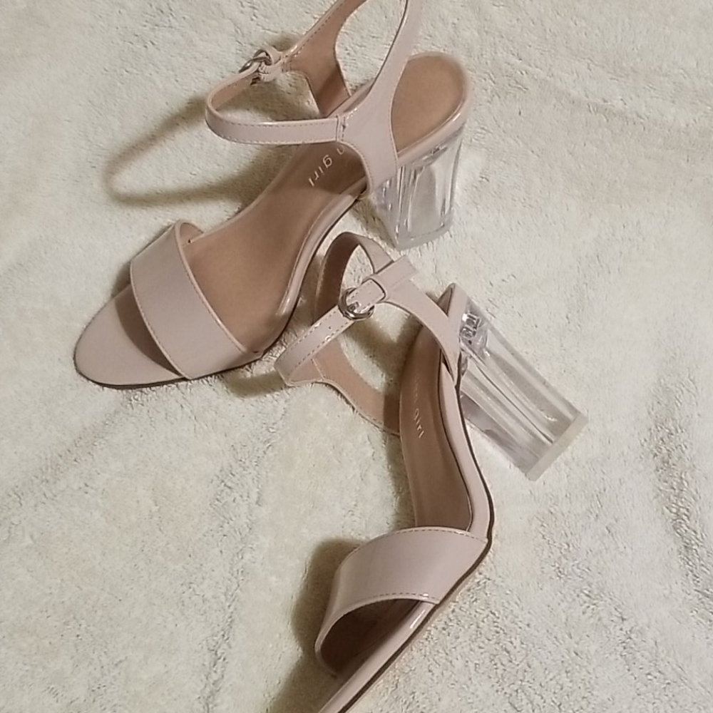 Madden Girl heels 👠👠 - Picture 4 of 5